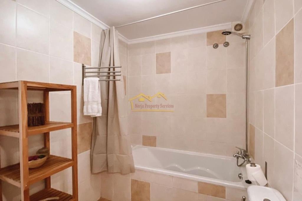 Beautiful Views, Pool & Just 10Min To The Beach Nerja Exterior foto